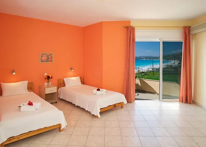 Christina 2* לואורדטה