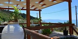 Christina Hotel Lourdata (Kefalonia)